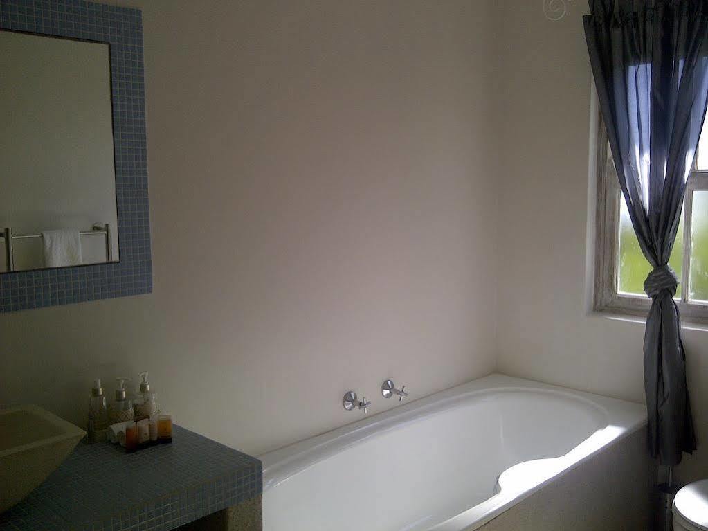 Villa Blu Guesthouse ヘルマナス エクステリア 写真